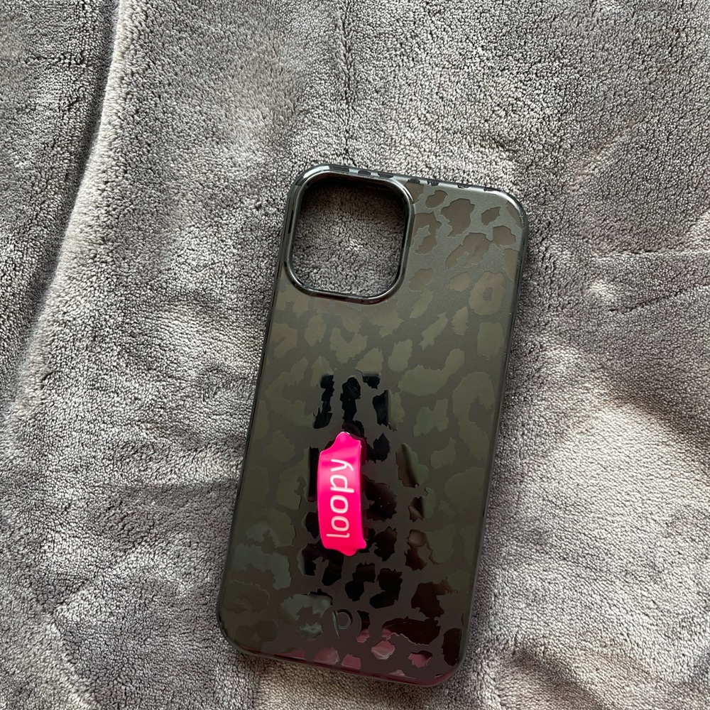 COPY - IPhone 12 Pro Max Loopy Case